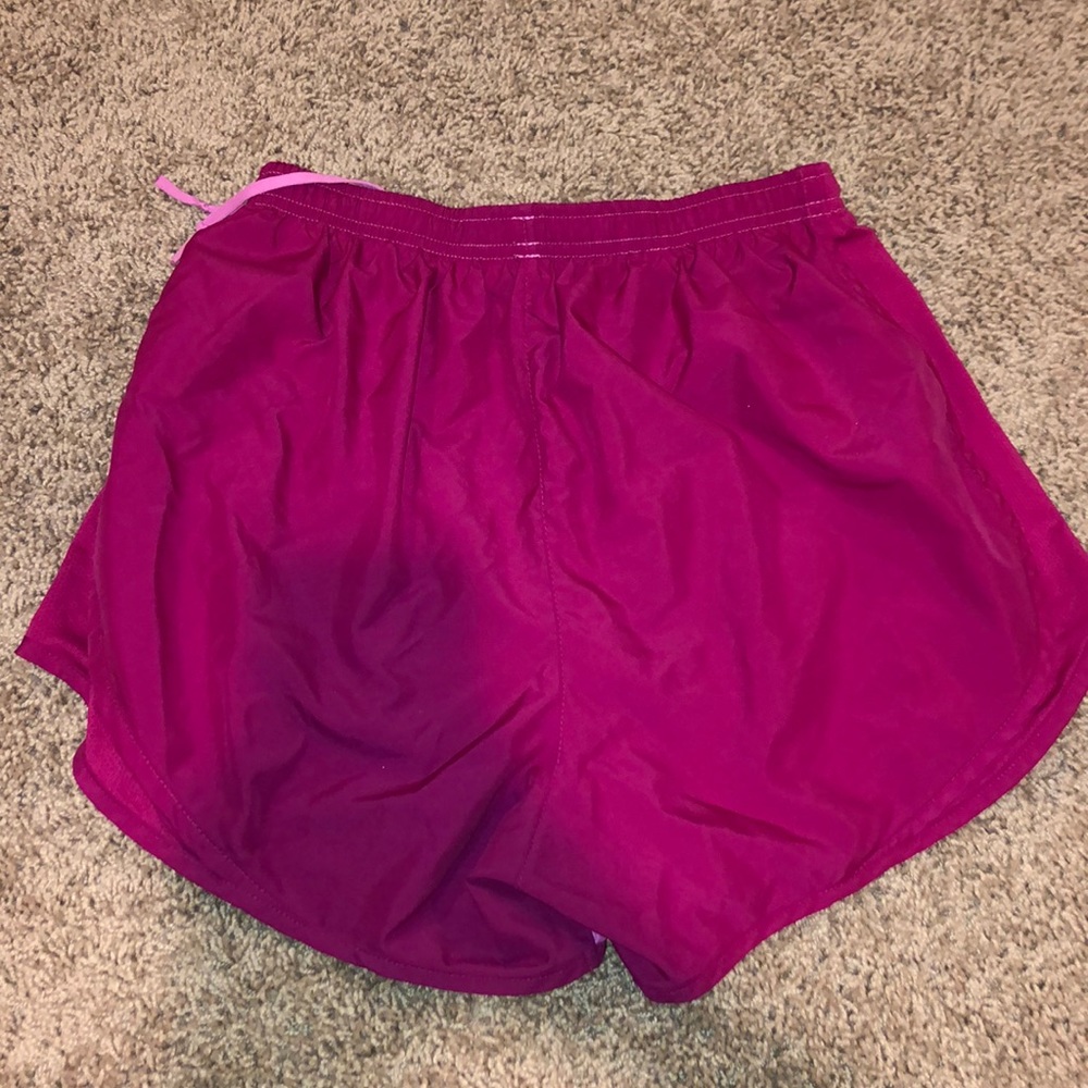 MULTI COLOR NIKE SHORTS - Picture 2 of 3
